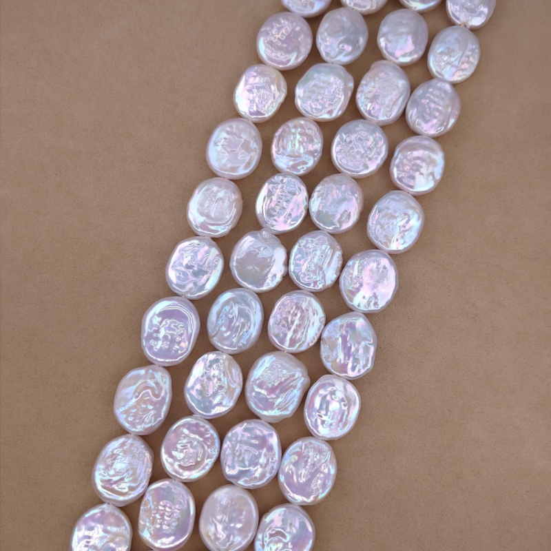 Kaelakee Oval Coin Baroque Pearl, Naked Stone stiil, mageveepärlid, County Jade, Talv 2021