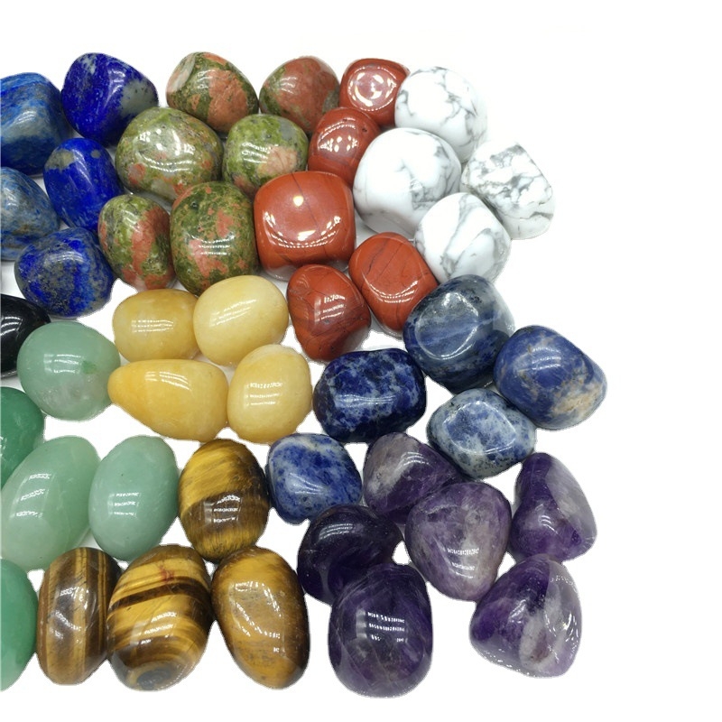 Pietre șlefuite din cristal – material natural, proces de șlefuire, formă geometrică, personalizare disponibilă