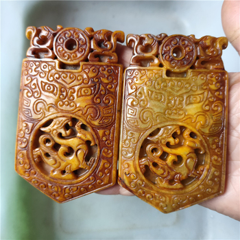 Pandantiv Xiuyu Jade cu dragon, formă geometrică, finisaj polizat, material natural, stil retro