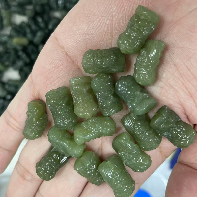Zakiram perla od Hetianskog nefrita, prohodna rupa, dimenzije oko 10×11×19 mm, za Wenwan narukvicu
