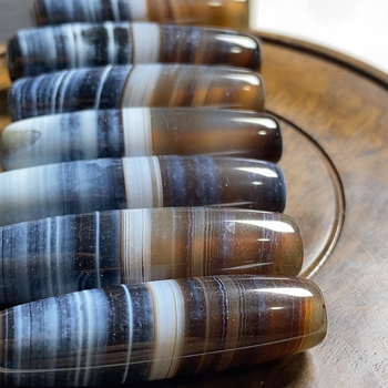 Dabas zīda ahāta kulons ar pūķa motīvu – brīvās pērlītes, amatnieka dāvana Xiaoguo Agate