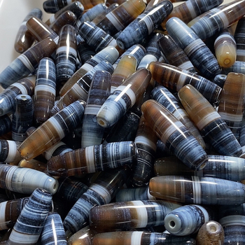 Dabas zīda ahāta kulons ar pūķa motīvu – brīvās pērlītes, amatnieka dāvana Xiaoguo Agate