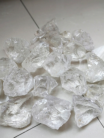 Kristalni kamen za rezbarenje — Prirodni kristal, Poliranje, Prirodni materijal, Geometrijski tip, Pogodan za dar