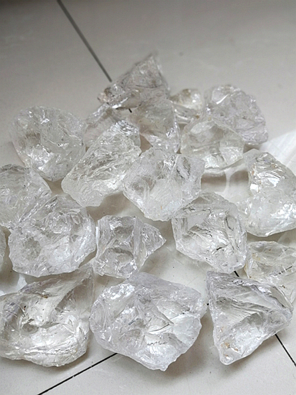 Kristalni kamen za rezbarenje — Prirodni kristal, Poliranje, Prirodni materijal, Geometrijski tip, Pogodan za dar
