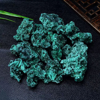 Prirodni malahitni kristal, sirovi kamen za dekoraciju, veliki materijal za rezbarenje, mineralni uzorak, didaktički kristal