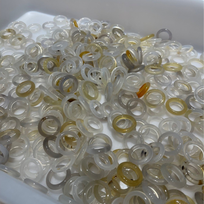 Δαχτυλίδι από αχάτη χαλκετονίτη, μοντέλο Bayu, σκέτος λίθος, ακατέργαστος λίθος, χωρίς πιστοποιητικό εκτίμησης