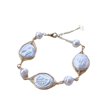 Narukvica s prirodnim biserima slatkovodnim, nepravilnog baroknog oblika, korejskog stila, proljeće 2023