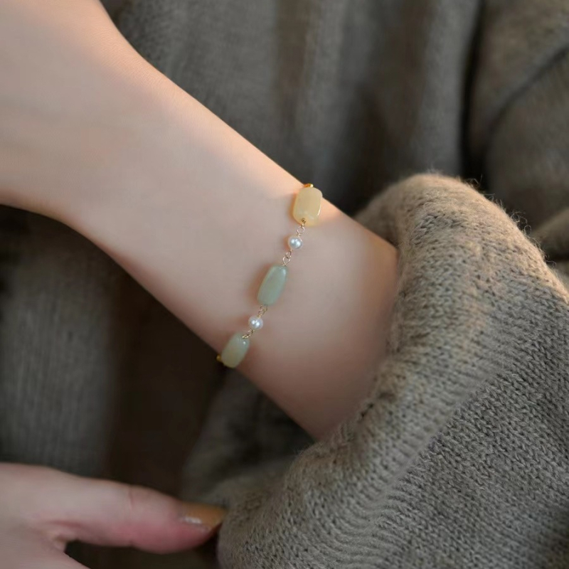 Narukvica od nefrita, ručno izrađena, ženski stil, geometrijski dizajn