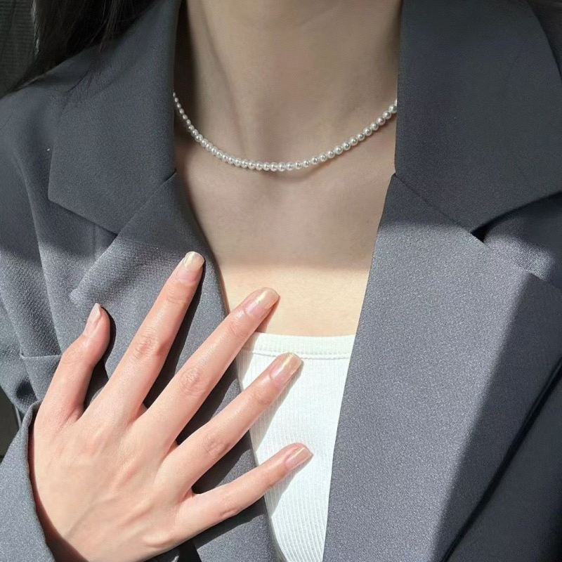 Colier din perle naturale de apă dulce, formă circulară perfectă, certificat GRC, închizătoare din aur 18K, lansare toamnă 2025.