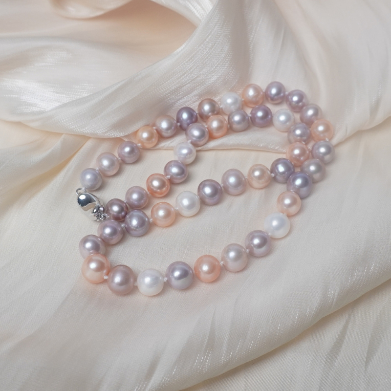 Outer Treasure mageveepärl kaelakee – juveelide komplekt, mageveepärlid, suvi 2023