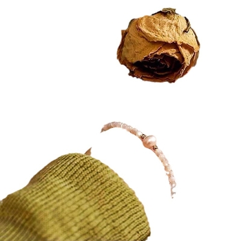 Ženska narukvica s školjkastim biserima i prirodnim slatkovodnim biserima, ručno izrađena, umjetnički retro stil, savršen dar za godišnjicu