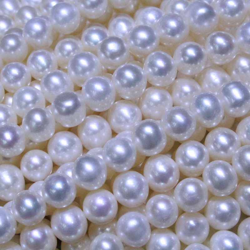 Κολιέ από φυσικά μαργαριτάρια γλυκού νερού, με μαργαριτάρια σε σχεδόν στρογγυλό σχήμα, ασημί λεπτομέρειες 925, απλό γυναικείο στυλ, ιδανικό δώρο για τη Γιορτή της μητέρας