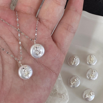 Colier din argint S925, pandantiv din sidef, lanț cu perle, design floral, stil lux ușor