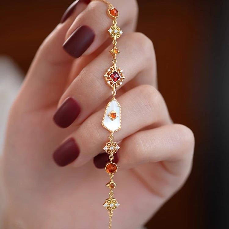 Ženski geometrijski narukvica u francuskom vintage dvorcu stilu, bakar, elektroplating, EZ00105, ljeto 2025