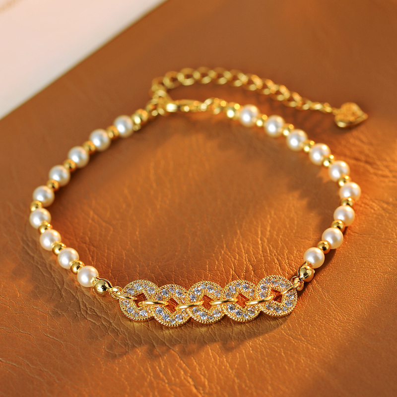 Brățară cu monedele celor cinci împărați — design geometric din cupru-plastic, electroplacare, primăvara 2025, stil Old Money, bijuterie de mână pentru femei.