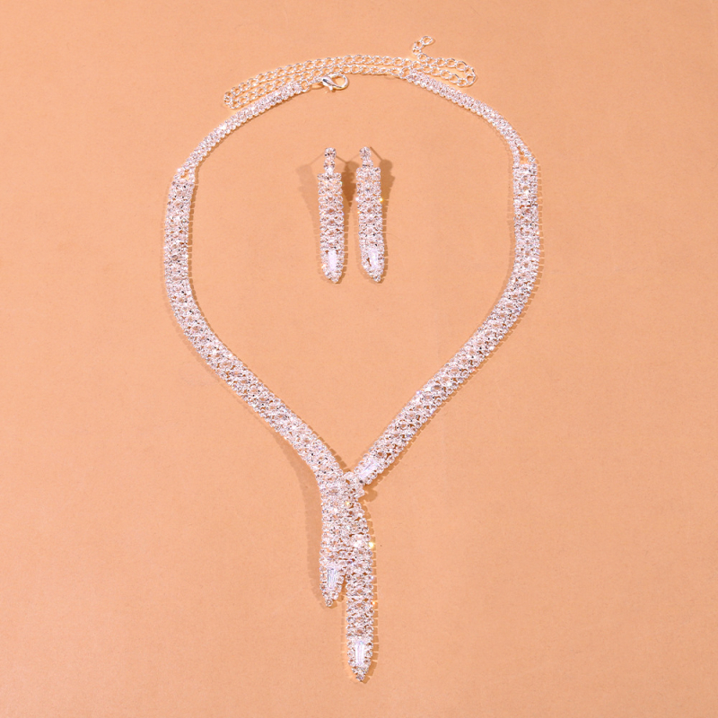 Set de bijuterii: cercei + colier, cristal, lanț box, electroplatare, model geometric