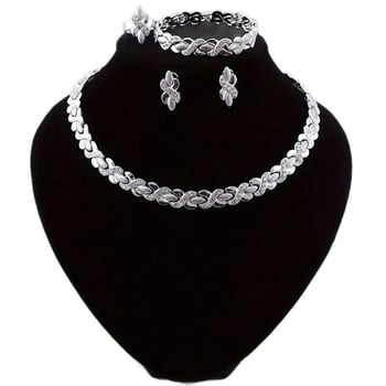 Ötvözet ékszerszett: nyaklánc, fülbevaló, karkötő és gyűrű, Cuban link lánccal, medál ötvözetből, hip-hop stílus