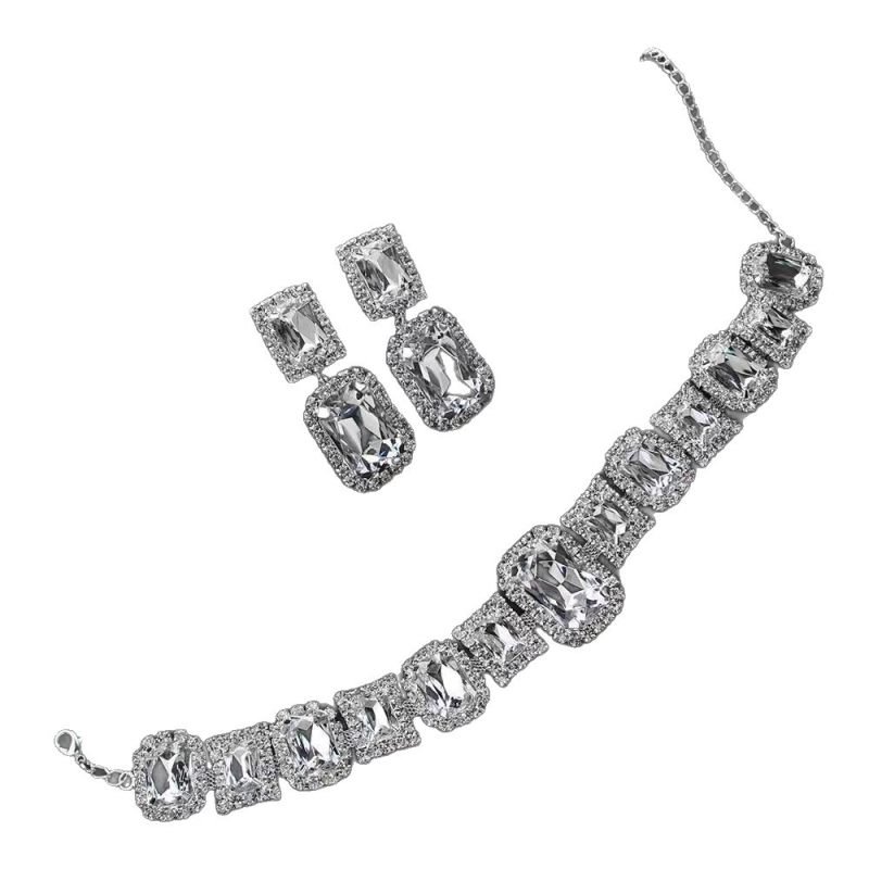 Ékszerszett: fülbevaló és nyaklánc, rhinestone, elektroplattázás, hagyományos lánc, egyéni stílus