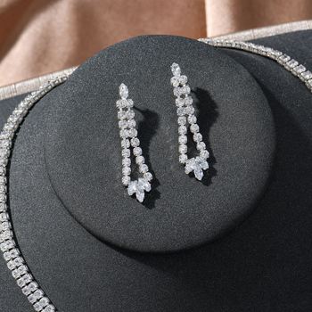 Colier cu piatră zircon, pandantiv în formă U, geometric, din aliaj placat electrochimic – bijuterii pentru femei