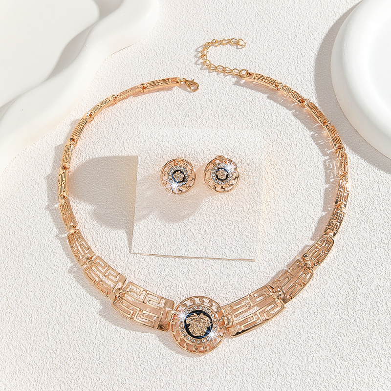 Set colier și cercei cu cap de leopard, aliaj de zinc, placare electroplatinată, stil în formă de V, lanț standard