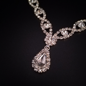 Set Colier și Cercei cu Pandantiv Picătură de Apă, Cristale, Placare cu Argint, Lanț Șarpe