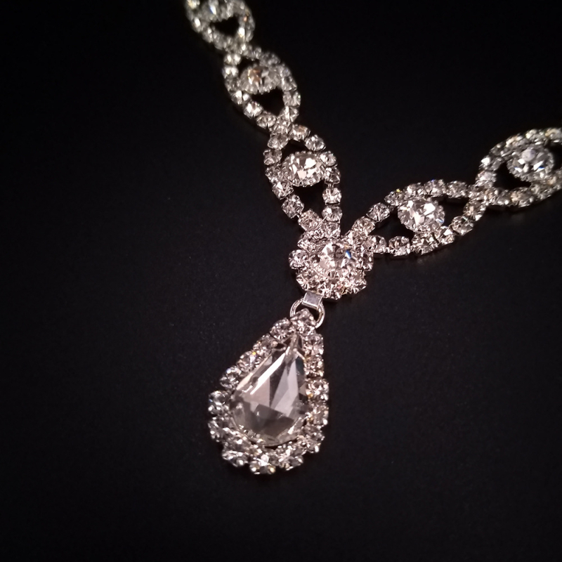 Set Colier și Cercei cu Pandantiv Picătură de Apă, Cristale, Placare cu Argint, Lanț Șarpe