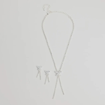 Set colier și cercei cu fluture – cristale, stil ușor lux, lanț standard, model fluture, placare electrochimică, colecția de iarnă 2024