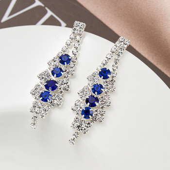 Set de bijuterii de mireasă cu strassuri, pandant din aliaj, finisaje electroplacate, cercei și colier cu lanț standard