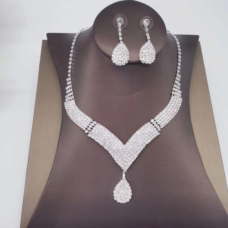 Set colier și cercei din rhinestone, placare electroplatinată, lanț clasic, stil lux lejer