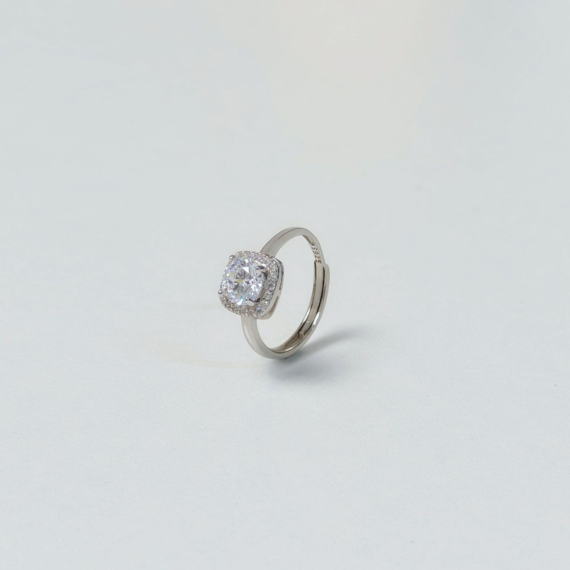 Moissanite vjenčani prsten od srebra 925, kvadratnog oblika, četveroprstena postavka, 1 karat, elektroplatiranje
