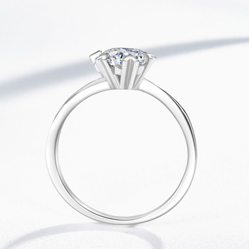 Prsten Moissanite od 1 karata s breskvinim cvijetom, osam srca i osam strelica