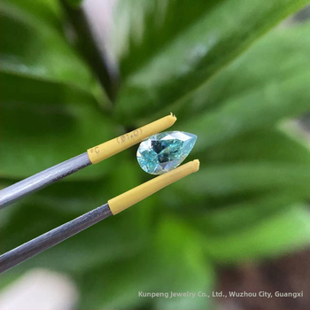 Μοισσανίτης πολύτιμος λίθος για μενταγιόν – σταγόνα σε σχήμα δάκρυ, καθαρότητα VVS, τεχνητό υλικό, λεία κατεργασία