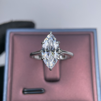 Inel din argint 925 cu Moissanit 3ct, design geometric romb