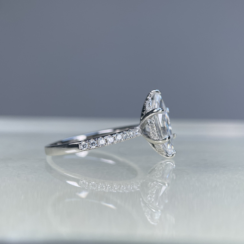 925 ezüst gyűrű, rombusz alak, moissanit berakás, nőknek, fényűző esküvői gyűrű