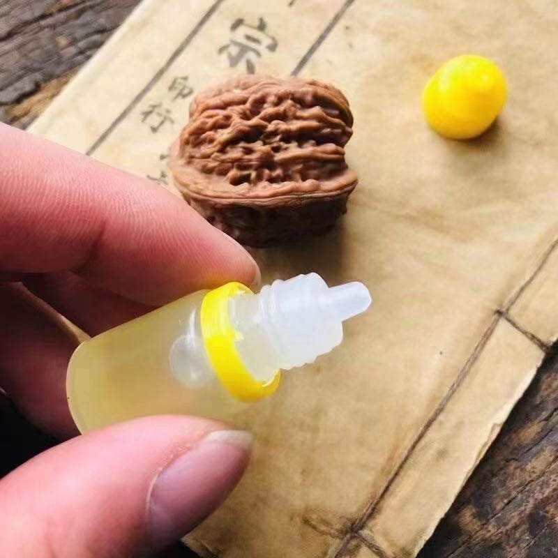 Wenwan olívaolaj karbantartó olaj Bodhi gyöngyökhöz és Buddha karkötőhöz — Kézzel készített, Modern minimál stílus, Anyag: Wenwan olívaolaj