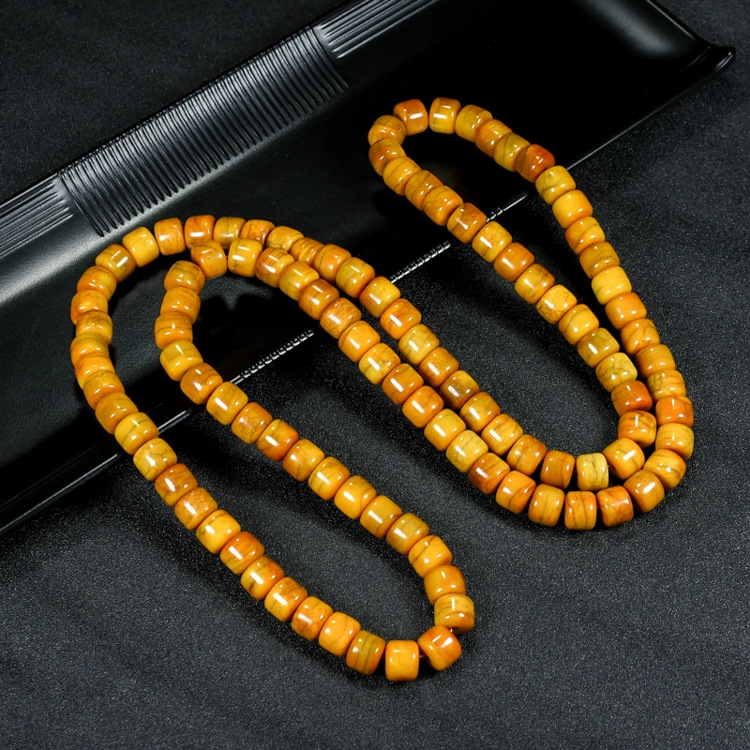 Гривна от говеждо кост с 108 мъниста, тибетска броеница с барел мъниста (пролет 2023)