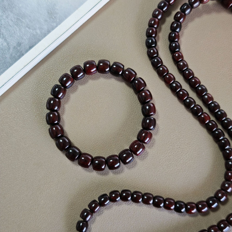 Unisex narukvica od Small Leaf Rosewood, geometrijski dizajn, polirana završna obrada, 12 komada