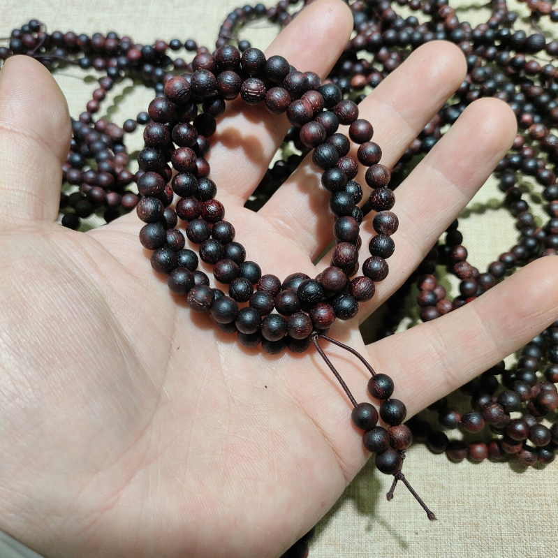 Brățară budistă de mărgele cu 108 mărgele, material Agarwood, croială naturală, stil chinezesc, lansare toamnă 2024