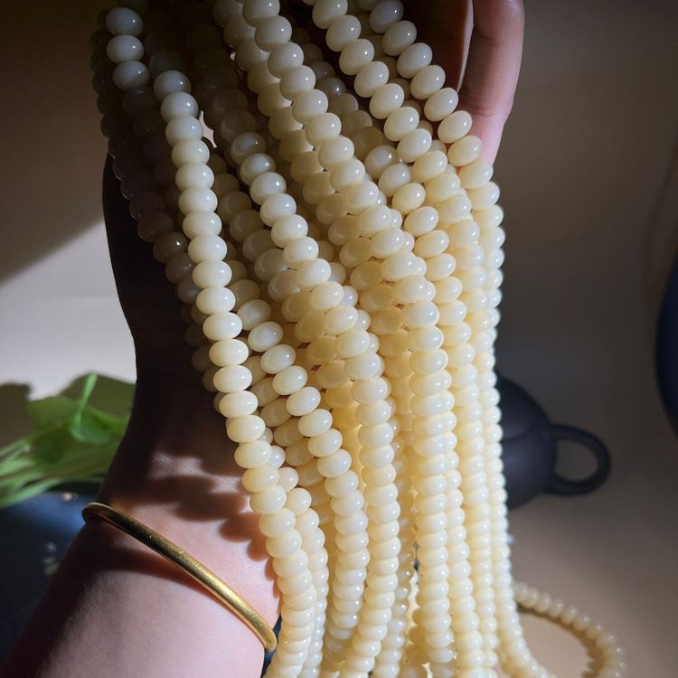 Narukvica Bodhi korijena s 108 perli, abakus perle, proljeće 2023