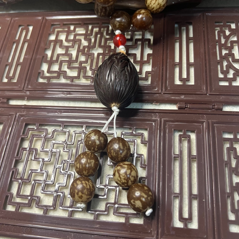 Rozariu Bodhi cu 54 mărgele, model watermelon grain și motif de piele de tigru, stil clasic, realizat manual cu gravură și lustruire