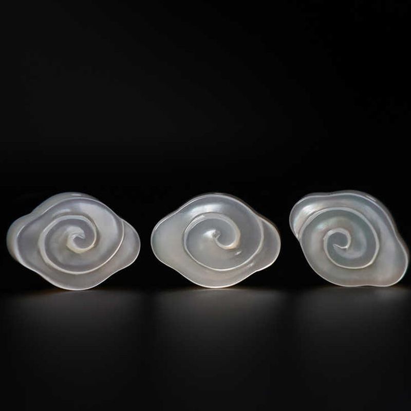 Brățară Bodhi cu mărgele – mărgele sculptate, motiv nor, etichetă privat licențiată, vara 2022