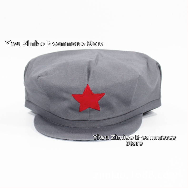 Militārā plakā cepure ar ģeometrisku rakstu un zvaigznes emblēmu, tie-dye apdare