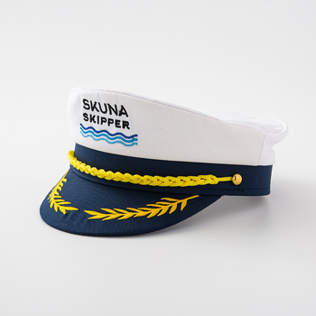 Pălărie din bumbac cu boruri late, vârf plat, țesătură satinat, model cu litere și logo imprimat.