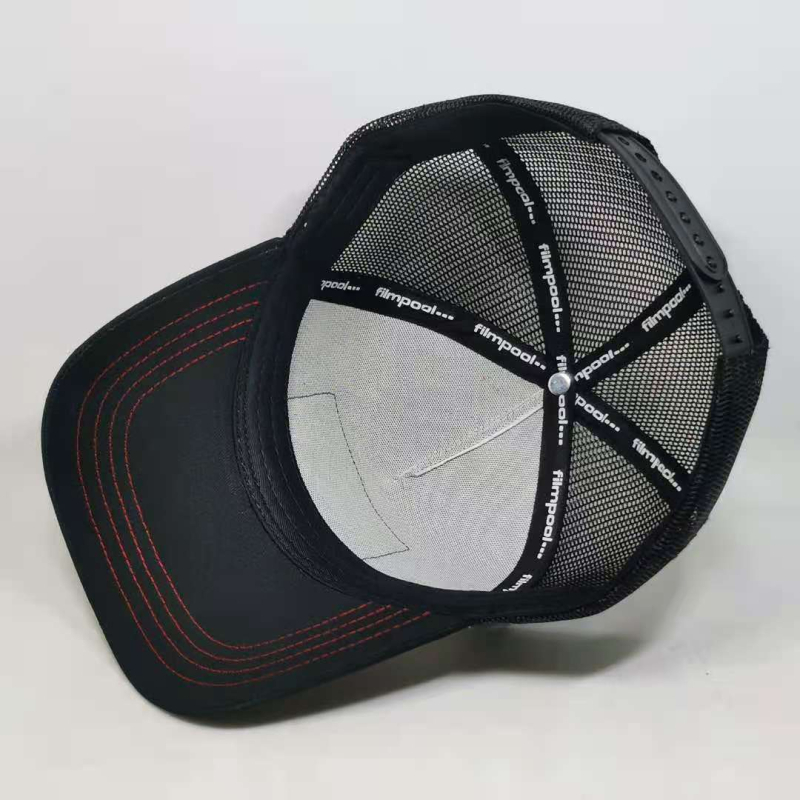 KAIHONG Мрежеста шапка – унисекс, сатиново тъкане, куполна форма, широк край, буквена шарка, печат на лого