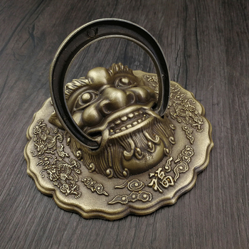 Пръстен за врата с глава на звяр, месинг, полирана повърхност, за масивни дървени врати и вилни дворни порти, модел Beast Head, The Fourth Bronze Hall