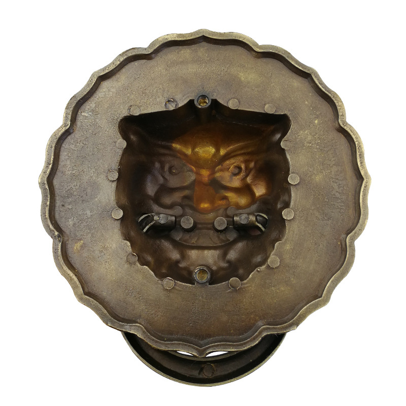 Пръстен за врата с глава на звяр, месинг, полирана повърхност, за масивни дървени врати и вилни дворни порти, модел Beast Head, The Fourth Bronze Hall