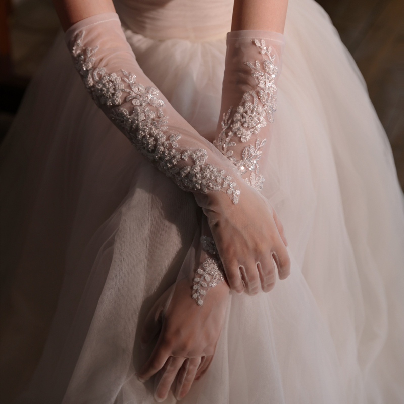 Дълги сватбени ръкавици с дантелена бродерия и мъниста (Полиестер, стил WG215, персонализируеми)