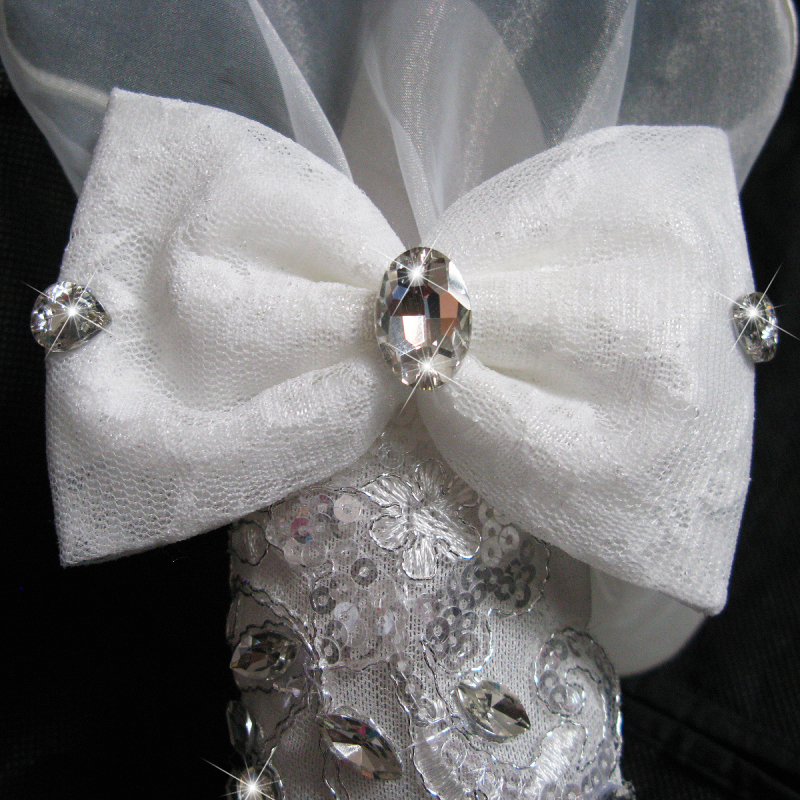 Булчински ръкавици без пръсти от мрежеста материя с дантелен кант и голям пандел, стъклени кристали, елегантен корейски стил