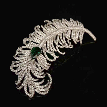 Malina bakrena broš, listov dizajn, oblik lista, elektroplatiranje, unisex