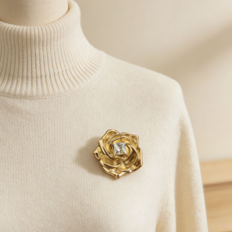 Francuski stil vintage zlatna trodimenzionalna kamelija broš za kaput, Chanel inspiriran, luksuzan i elegantan dodatak